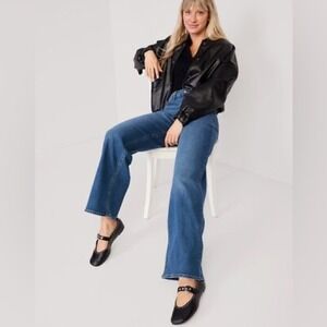 OLD NAVY Women's Light Wash Extra High Rise Wide Leg Jeans Size 8